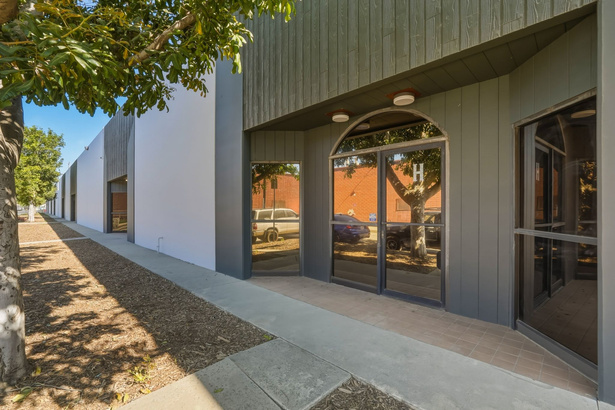 Exterior View 3